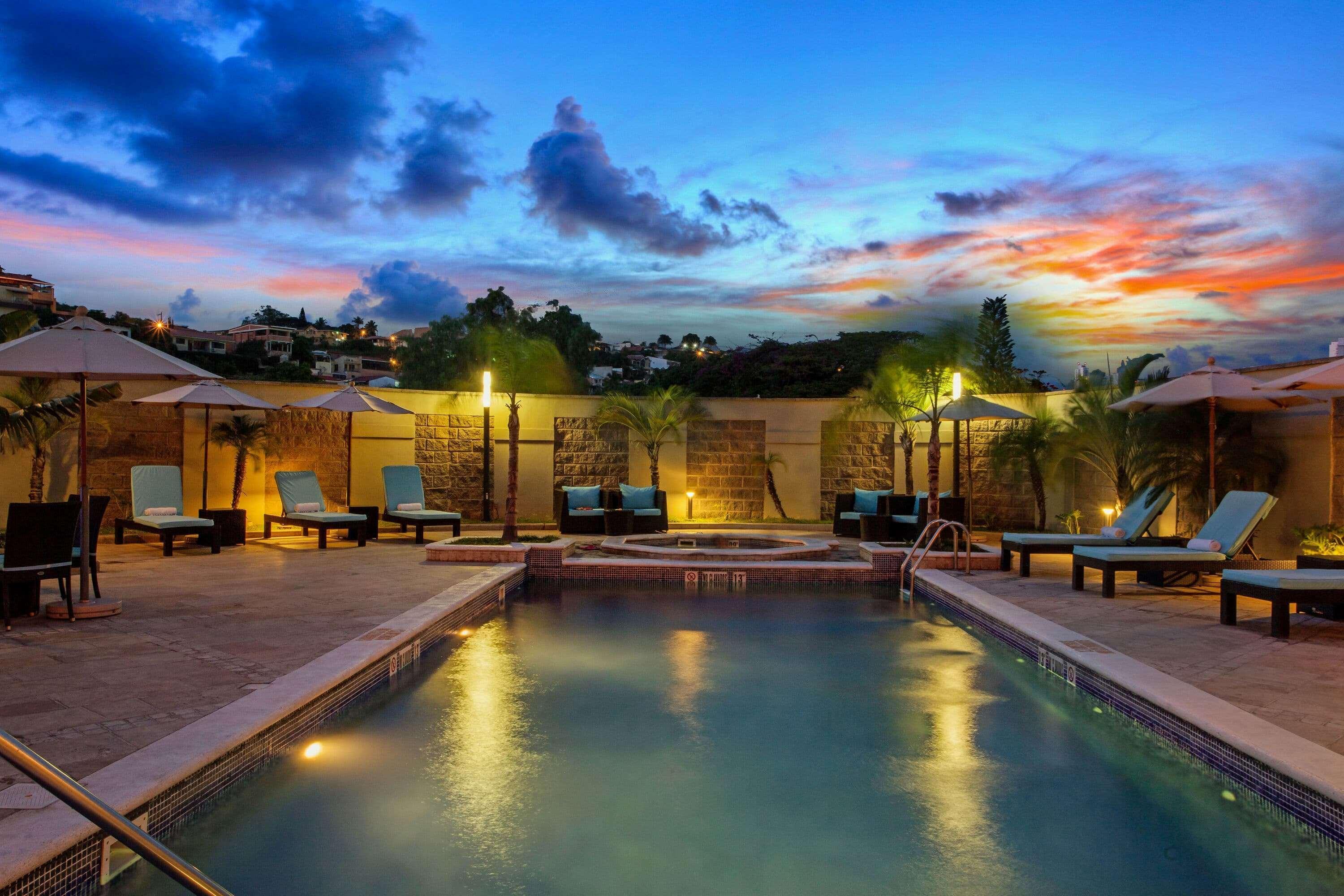 فندق La Quinta By Wyndham تيجوسيجالبا المظهر الخارجي الصورة